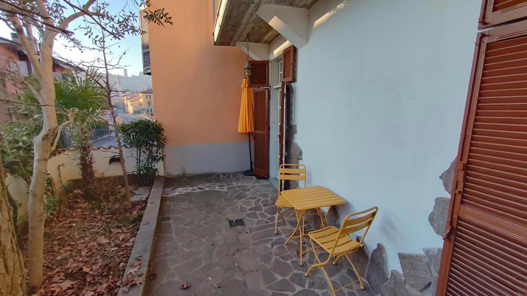 Nelly Bergamo Apartments エクステリア 写真